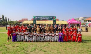 169744166363-turnamen-sepak-bola-usia-dini-pj-wali-kota-bandung-kita-punya-banyak-atlet-dan-prestasi-membanggakan