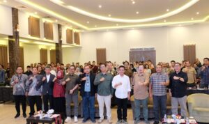 bupati-bandung-dorong-kemandirian-ekonomi-melalui-peningkatan-penggunaan-produk-lokal-di-kabupaten-bandung