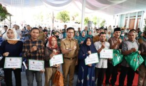 bupati-bandung-kembali-laksanakan-program-bunga-desa-di-cicalengka